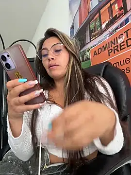 LIZ-06_: вебкам-шоу