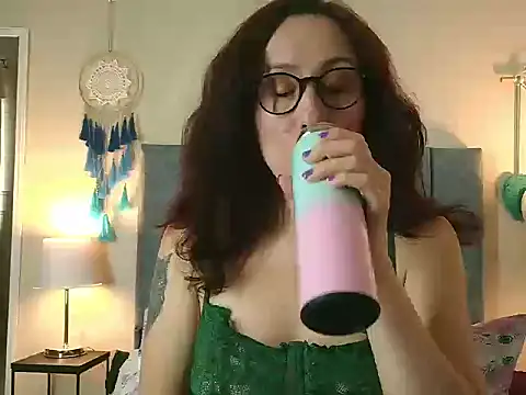 Онлайн чат XXX IberianMoonMK