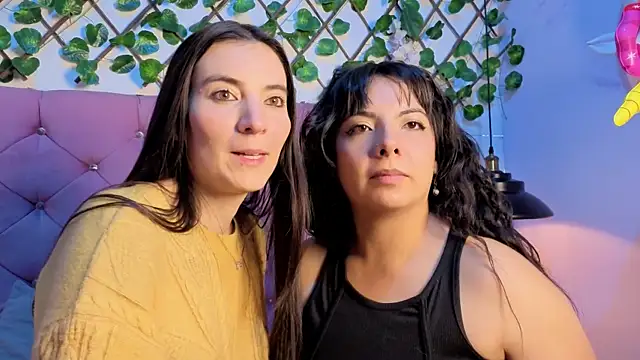 Valkiria-and-Dione Webcam-Show