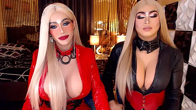 Show de webcam de MonstrousCockDiva