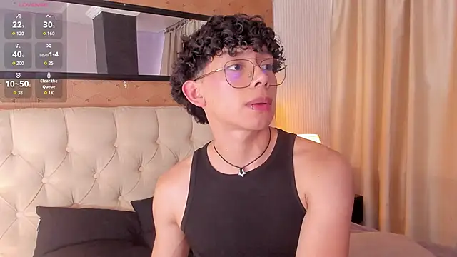 liam_twiink 라이브 XXX 채팅