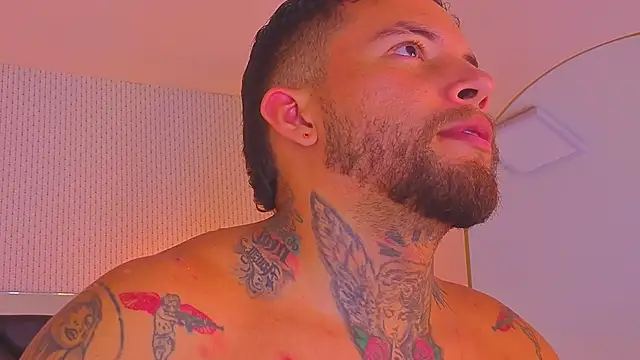 matthew_lennox_: διαδικτυακό σόου στην κάμερα