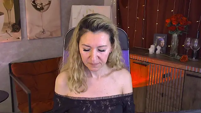 Chat XXX ao vivo de DonnaSmitth