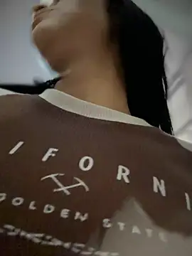 Isabella-Teen: онлайн-секс-чат