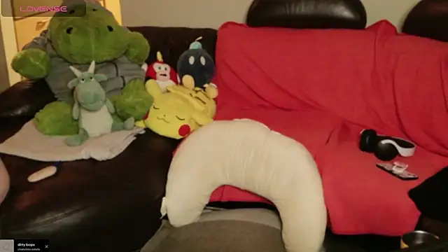 GamerGirl_Eve Adlı Modelin Web Kamerası Şovu