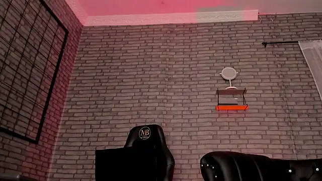 roxxy_white: онлайн-секс-чат