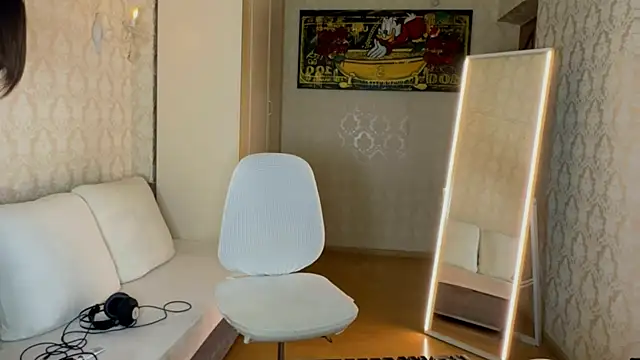 Онлайн чат XXX EvaHoly