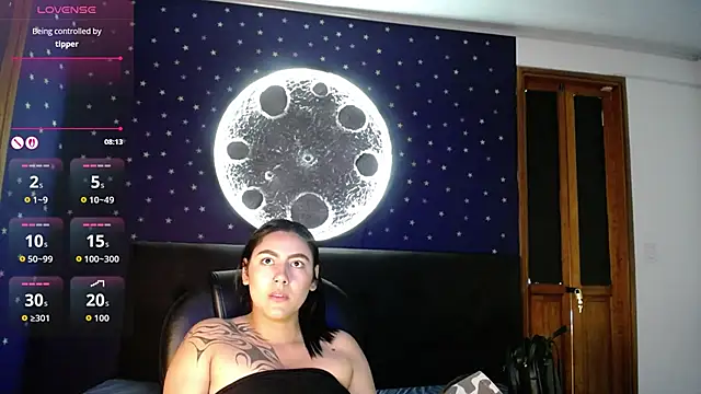 Megara_25's Live XXX Chat