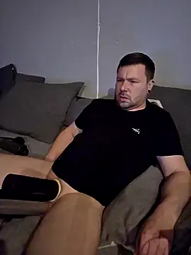 Da_riva: διαδικτυακό σόου στην κάμερα