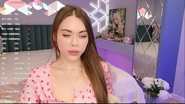 MimiForce Chat XXX in diretta