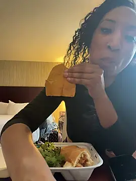 LeBimbo 现场XXX聊天