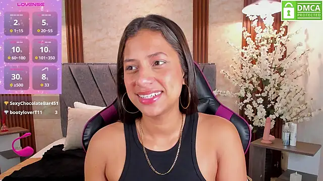 Atiena_ Chat XXX live