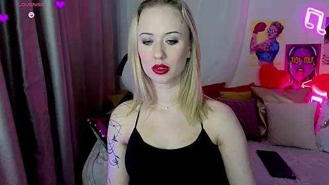 دردشة SashaBrooks الجنسية المباشرة