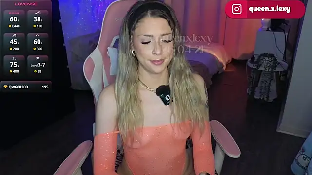 queenxlexy's Live XXX Chat