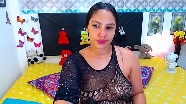 pleasure_and_fantasy Show in webcam