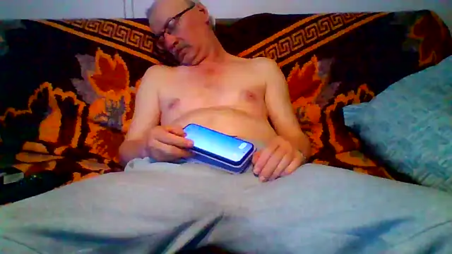 loverboyxxx69 webkamerás műsora