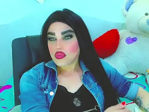 NharaBigCock 在線直播表演