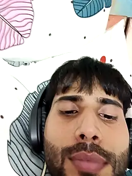 Akshatt_Arora Adlı Modelin Web Kamerası Şovu