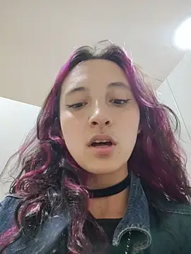 _Laary_Lily's Live XXX Chat