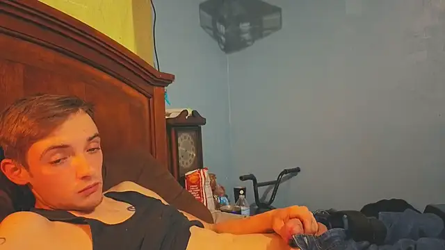 Ilovepussy1911: απευθείας συνομιλία ΧΧΧ