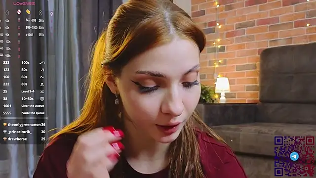 Онлайн чат XXX VelvetZephra