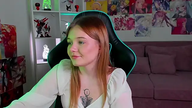 Chatroom XXX en direct de ElinaVale