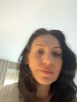 BeautifulMesss Show in webcam