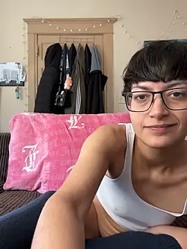 FaiiryArii Chat XXX in diretta