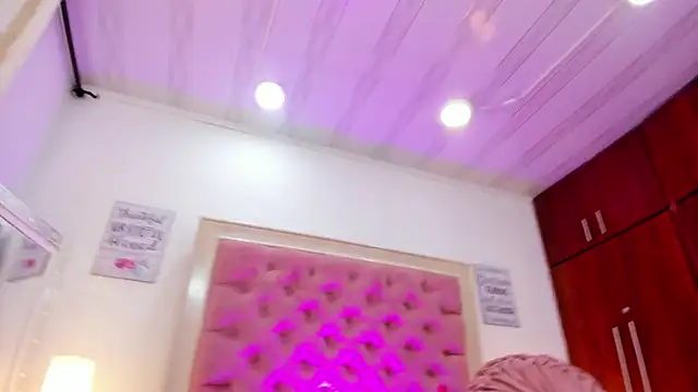 Вебкам-шоу AllisonAdams_