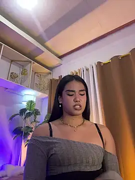 magnificent_kitana Adlı Modelin Canlı XXX Sohbeti