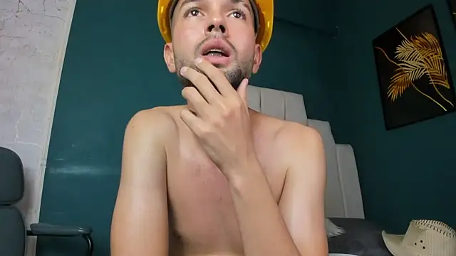 Ian_Valenti: διαδικτυακό σόου στην κάμερα