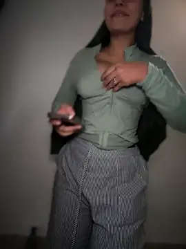 lalilamassu1's Webcam Show