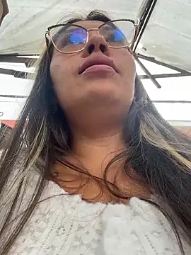 โชว์เว็บแคมของ LIZ-06_