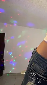 lost_wood19のウェブカメラショー