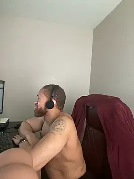 แชท XXX สดของ Fathero1time