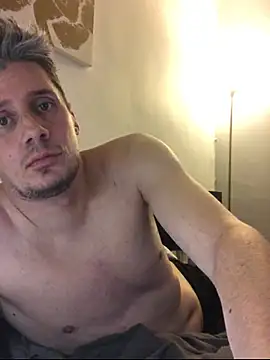 Awkwardguy webcam show