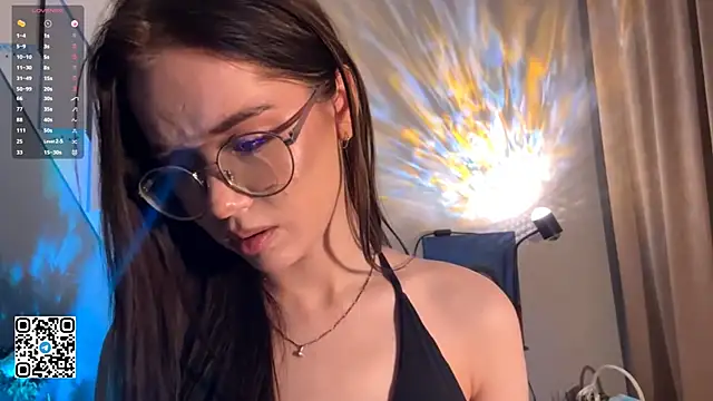 Živý XXX chat DorothyJones