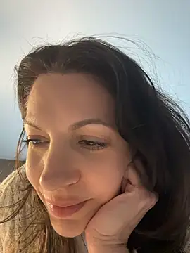 Pokazy przed kamerką – BeautifulMesss