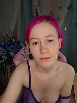 Fuzzy_Unicorn Chat XXX in diretta