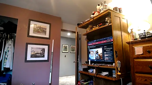 Pertunjukan Kamera Web Caaje_Steele