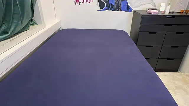 XXX chat uživo modela killa2053