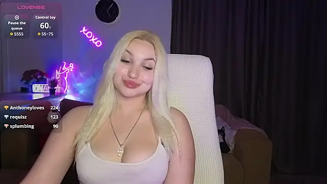 adrelaxina élő XXX-chatje