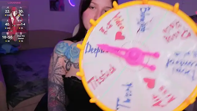 Chat XXX en directo de DeeDiamond