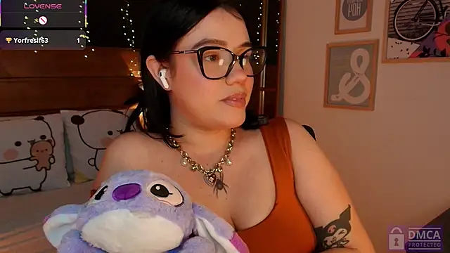 Chat +18 de aria_bloomer ao vivo