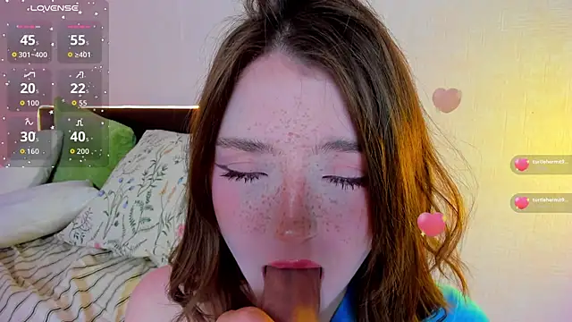 lexxxxxxi: онлайн-секс-чат