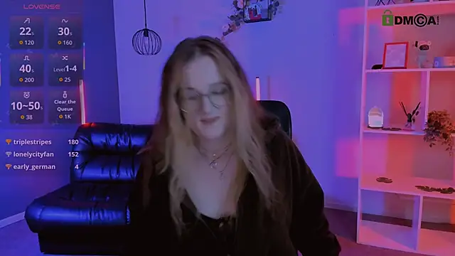 luna_berryy's Live XXX Chat