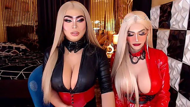 MonstrousCockDiva Adlı Modelin Canlı XXX Sohbeti