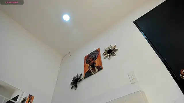 Živý XXX chat MiaEvans0