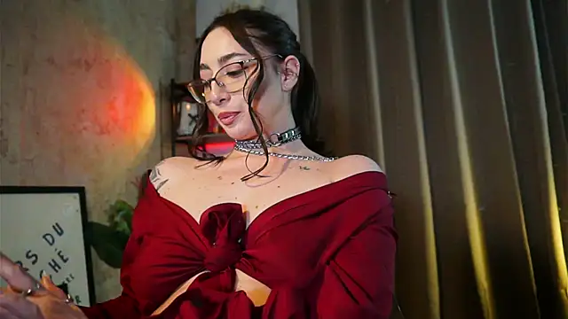 Онлайн чат XXX IngAdn