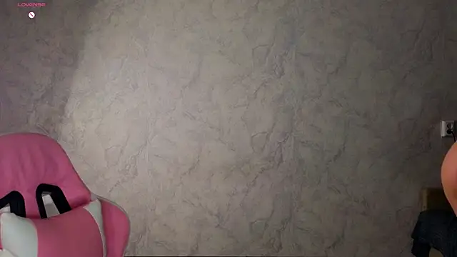 Chat XXX en directo de Lovelly_molly1